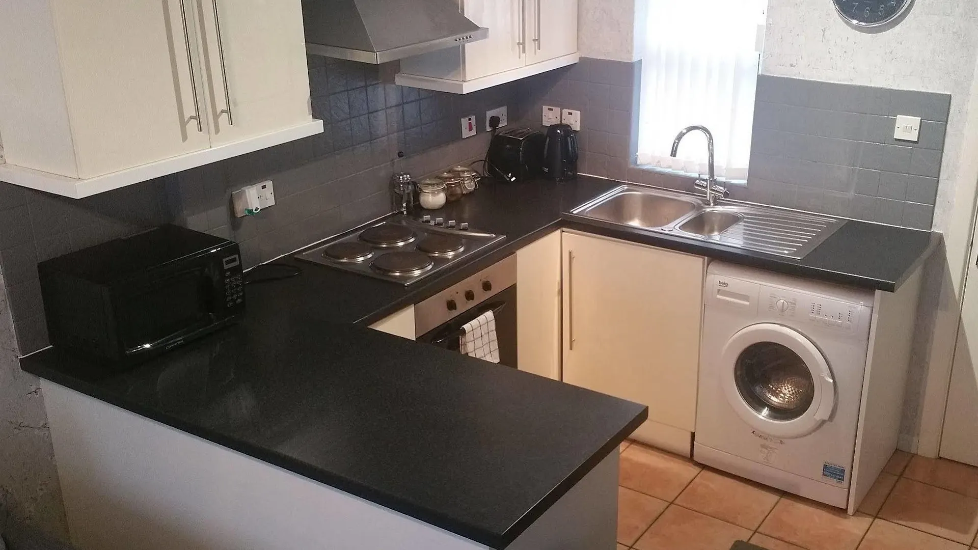Queens Quarter Apartment Hugh St Belfast