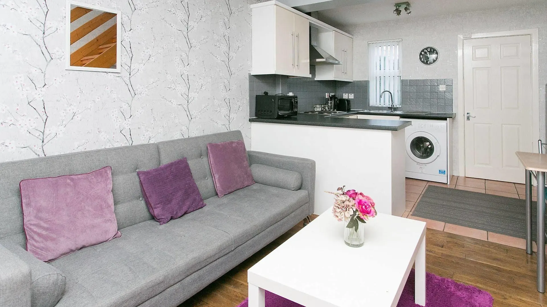 Queens Quarter Apartment Hugh St Belfast