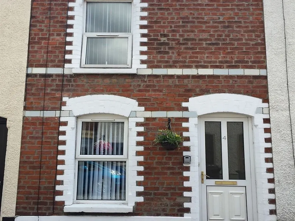 Queens Quarter Apartment Hugh St Belfast
