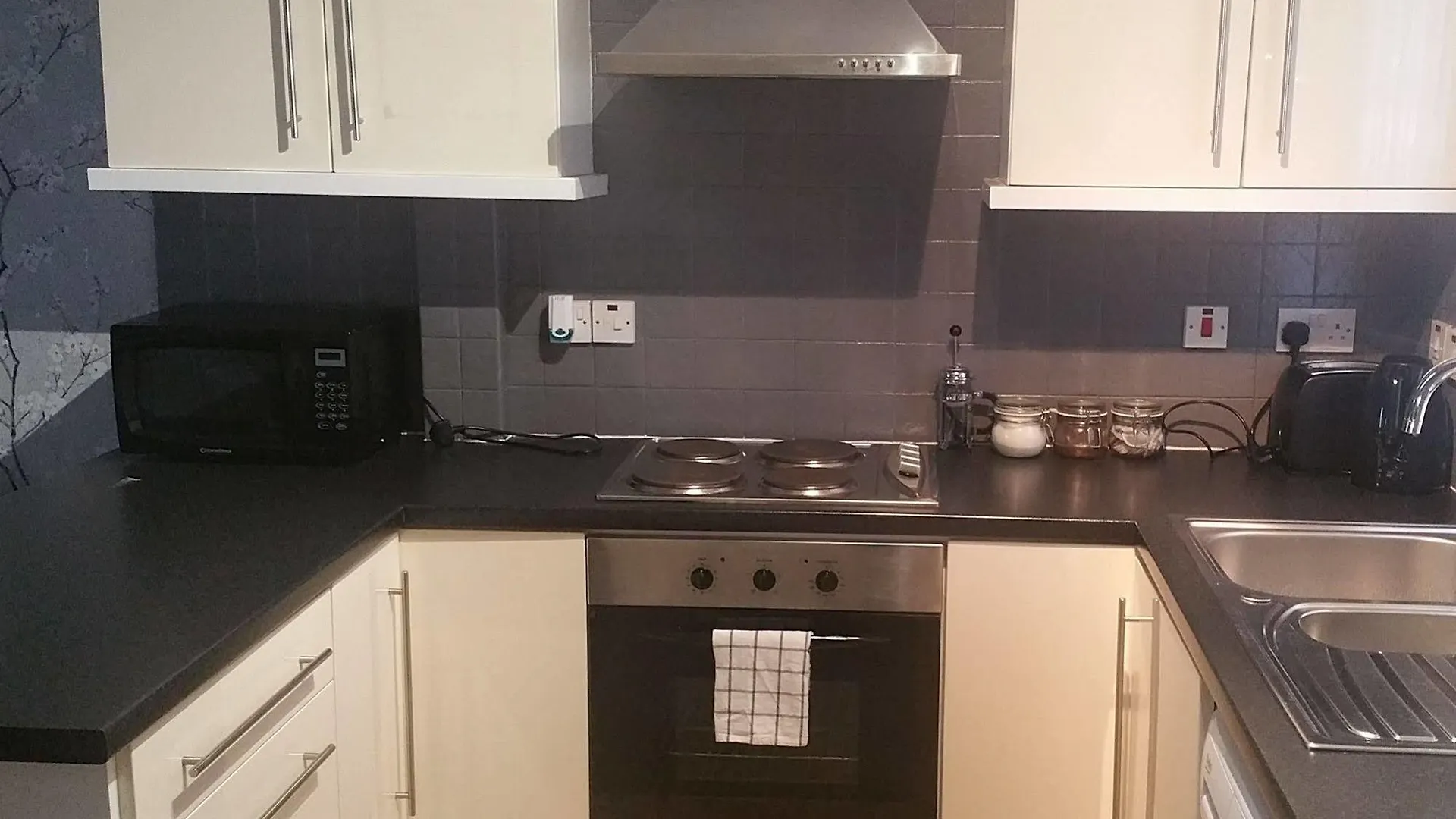 Queens Quarter Apartment Hugh St Belfast