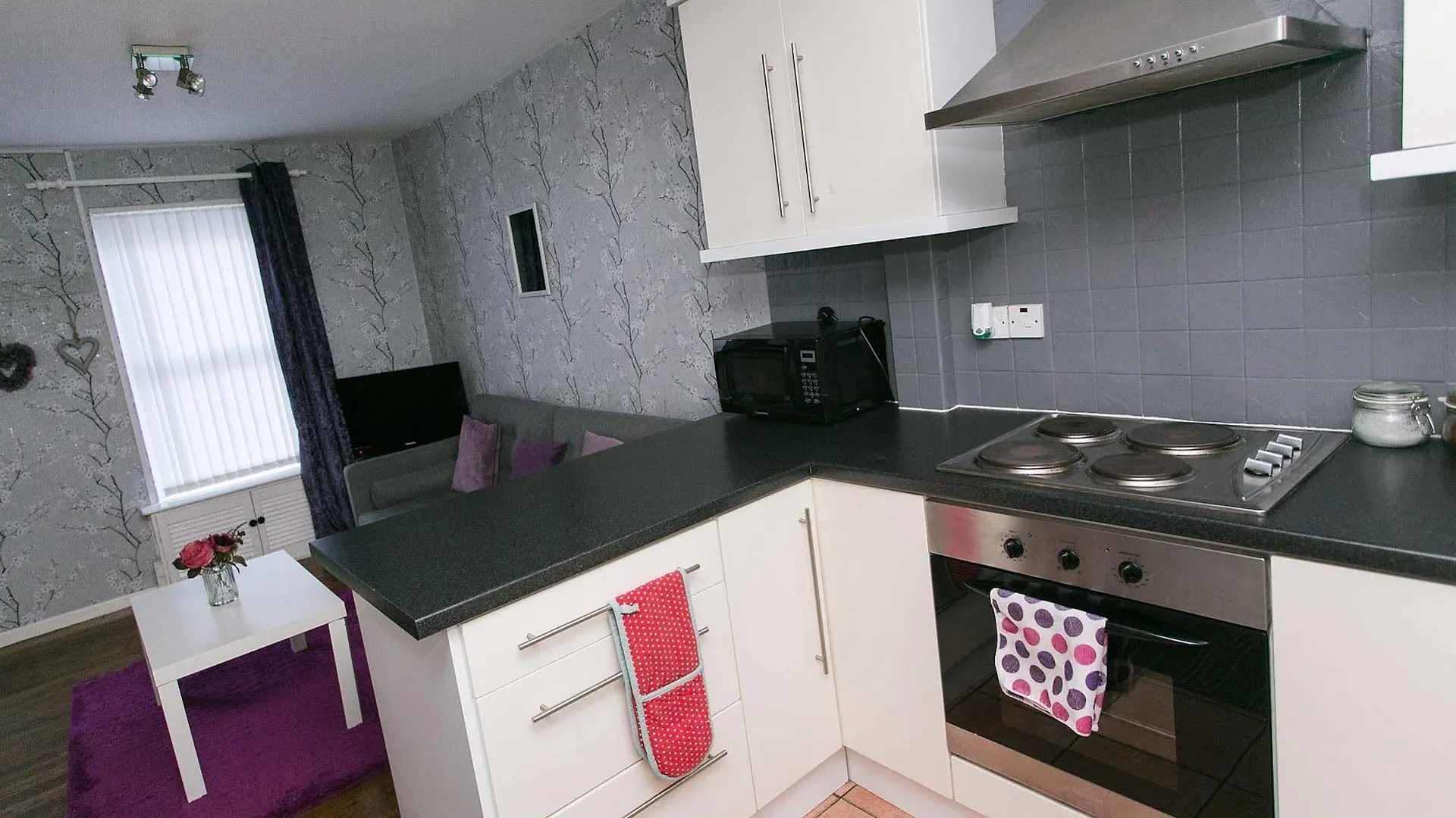 Queens Quarter Apartment Hugh St Belfast United Kingdom