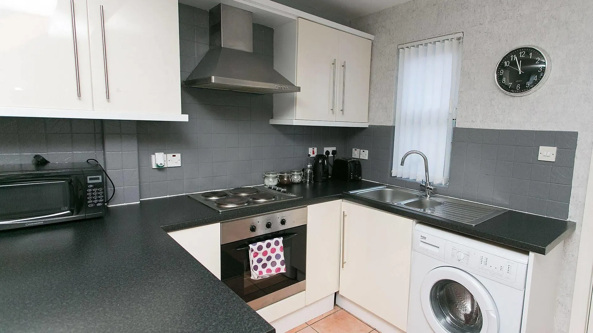 Queens Quarter Apartment Hugh St Belfast
